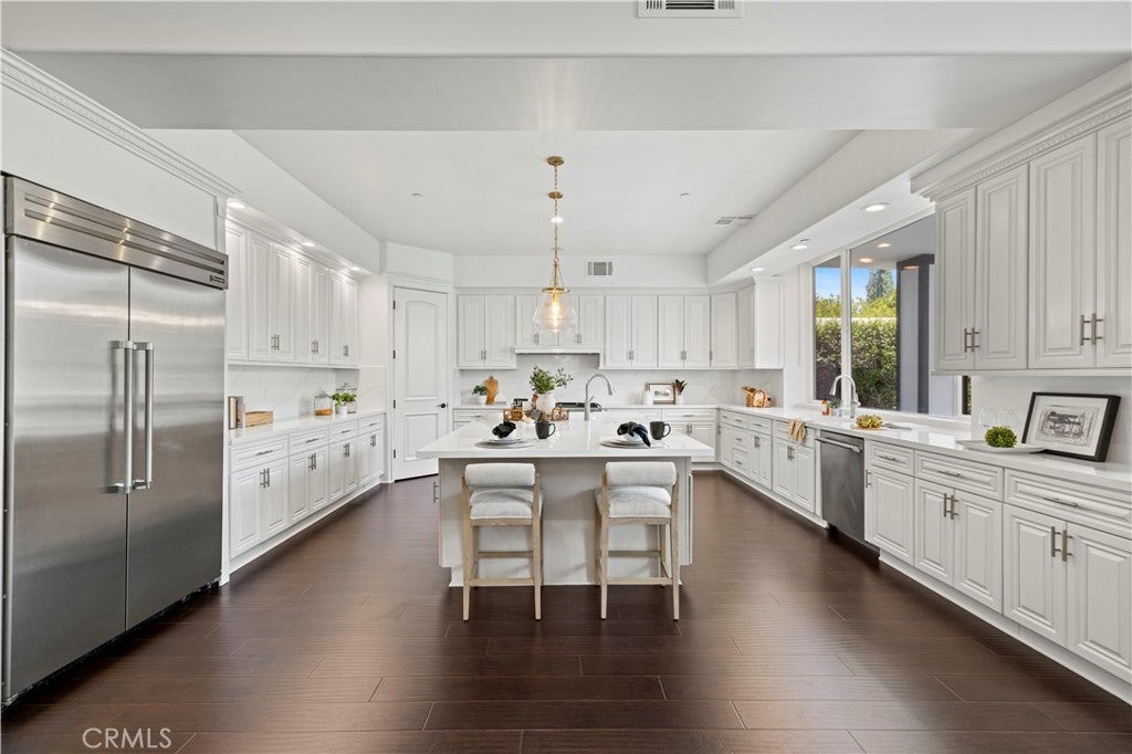 Encino, California, 91436, United States, 7 Bedrooms Bedrooms, ,7 BathroomsBathrooms,Residential,Active,1922652