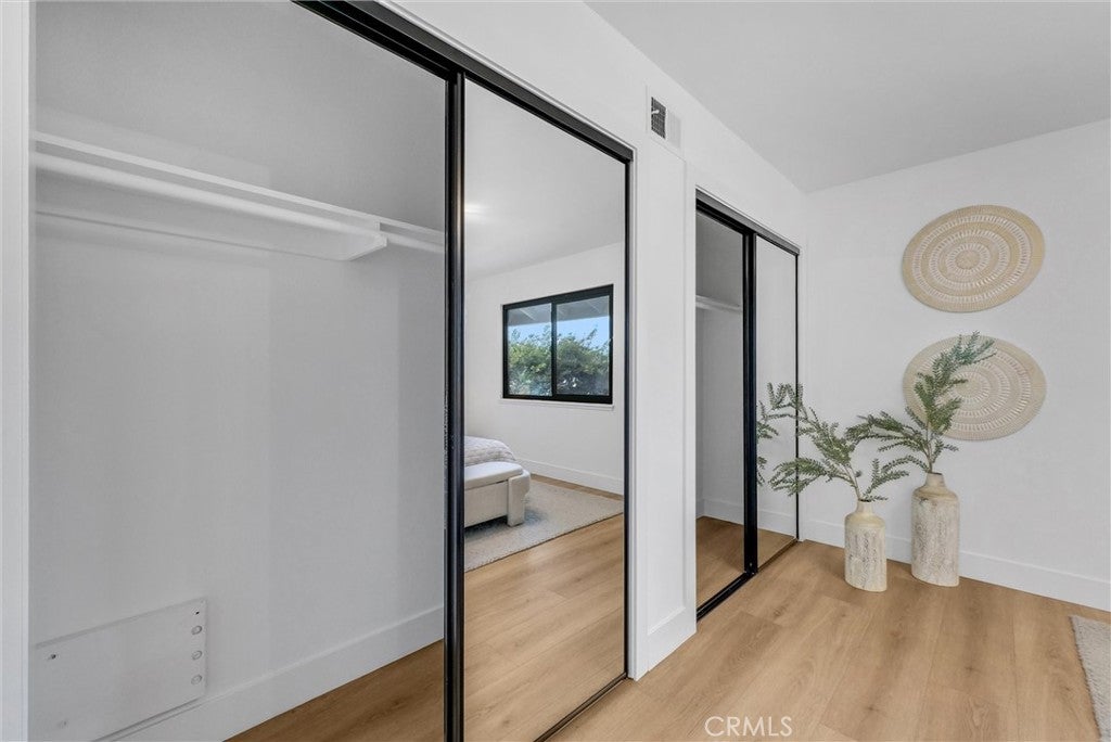 Huntington Beach, California, 92646, United States, 4 Bedrooms Bedrooms, ,3 BathroomsBathrooms,Residential,Active,1998762