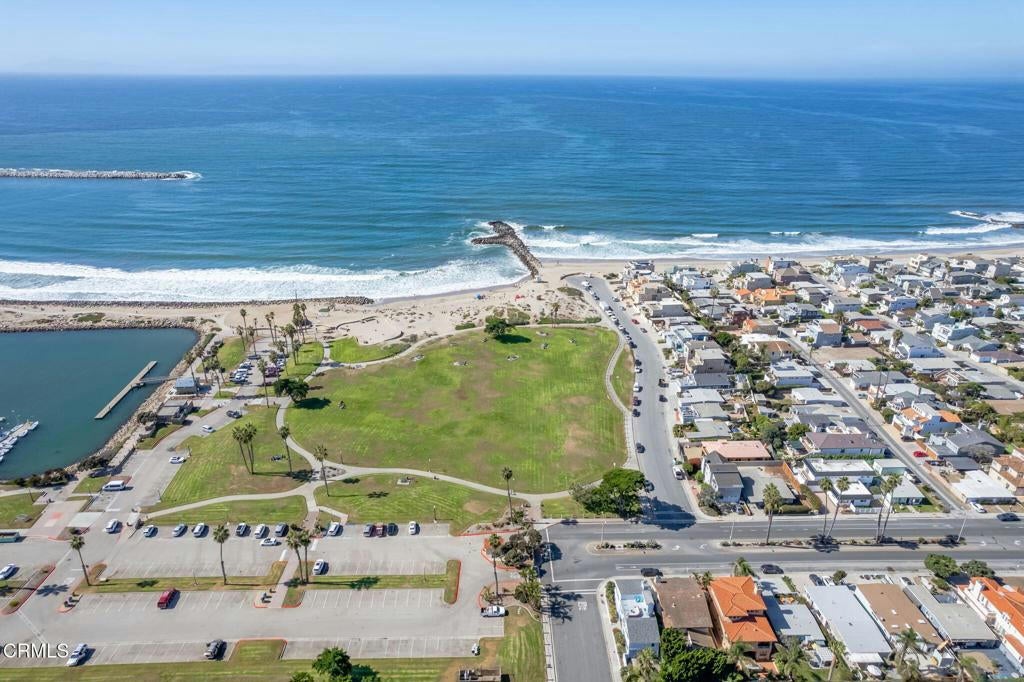 Ventura, California, 93001, United States, 3 Bedrooms Bedrooms, ,4 BathroomsBathrooms,Residential,Active,1756327