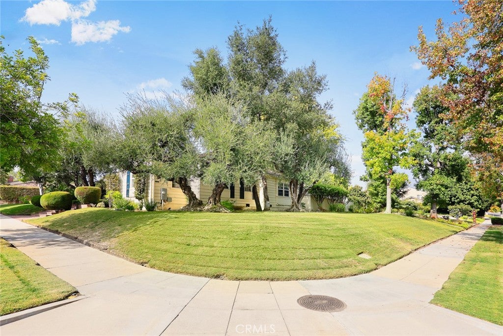 San Marino, California, 91108, United States, 4 Bedrooms Bedrooms, ,3 BathroomsBathrooms,Residential,Active,1993951