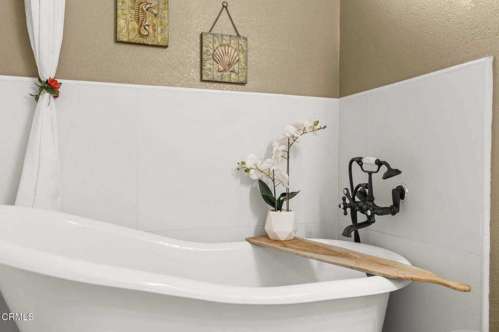 Oxnard, California, 93035, United States, 3 Bedrooms Bedrooms, ,3 BathroomsBathrooms,Residential,Active,2012910