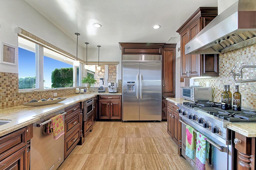 Ventura, California, 93003, United States, 4 Bedrooms Bedrooms, ,4 BathroomsBathrooms,Residential,Active,1944051