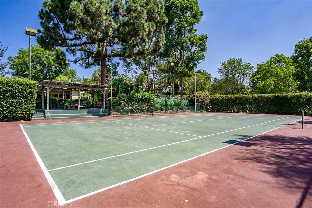 Fullerton, California, 92835, United States, 4 Bedrooms Bedrooms, ,3 BathroomsBathrooms,Residential,Active,1894565