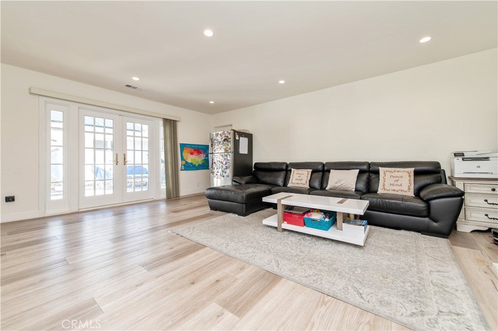 La Verne, California, 91750, United States, 5 Bedrooms Bedrooms, ,4 BathroomsBathrooms,Residential,Active,1965796