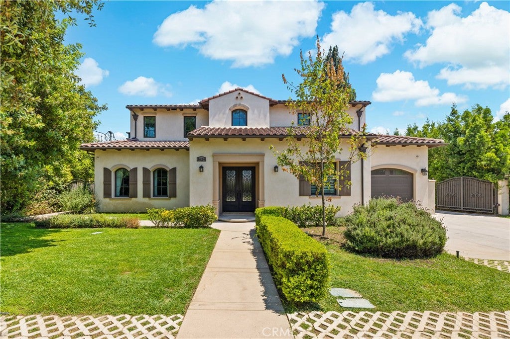 Arcadia, California, 91006, United States, 5 Bedrooms Bedrooms, ,7 BathroomsBathrooms,Residential,Active,1909900