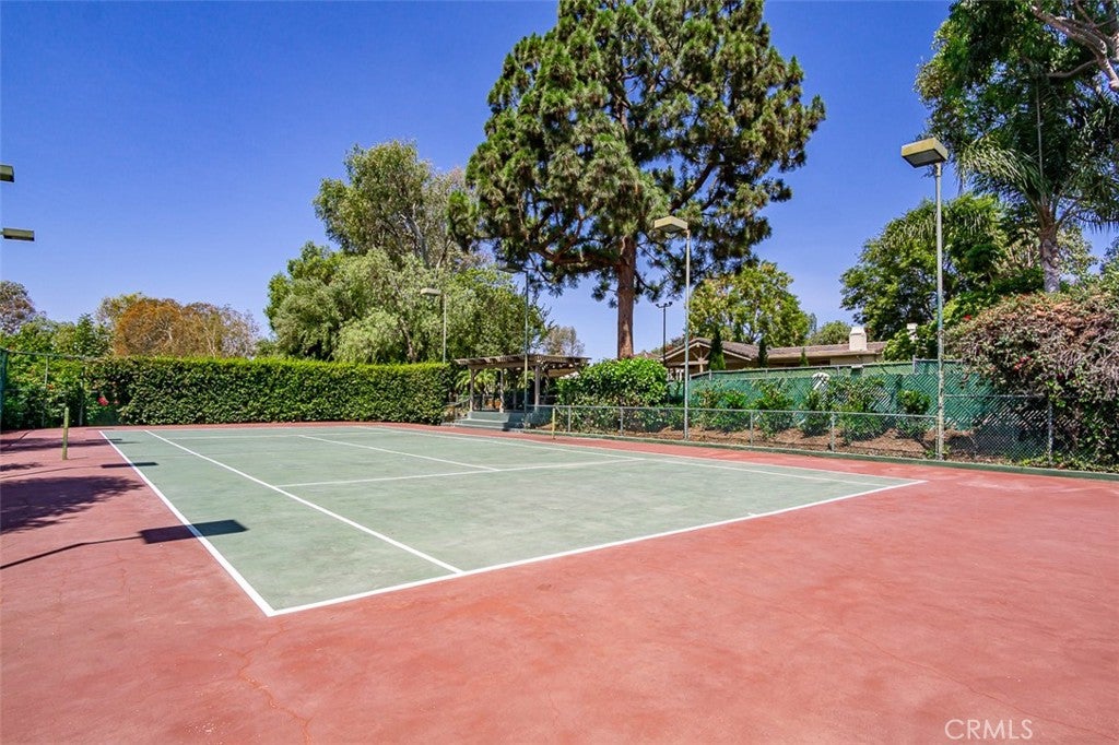 Fullerton, California, 92835, United States, 4 Bedrooms Bedrooms, ,3 BathroomsBathrooms,Residential,Active,1894565