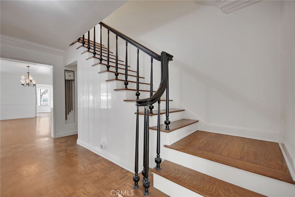 Pasadena, California, 91107, United States, 3 Bedrooms Bedrooms, ,3 BathroomsBathrooms,Residential,Active,1972145