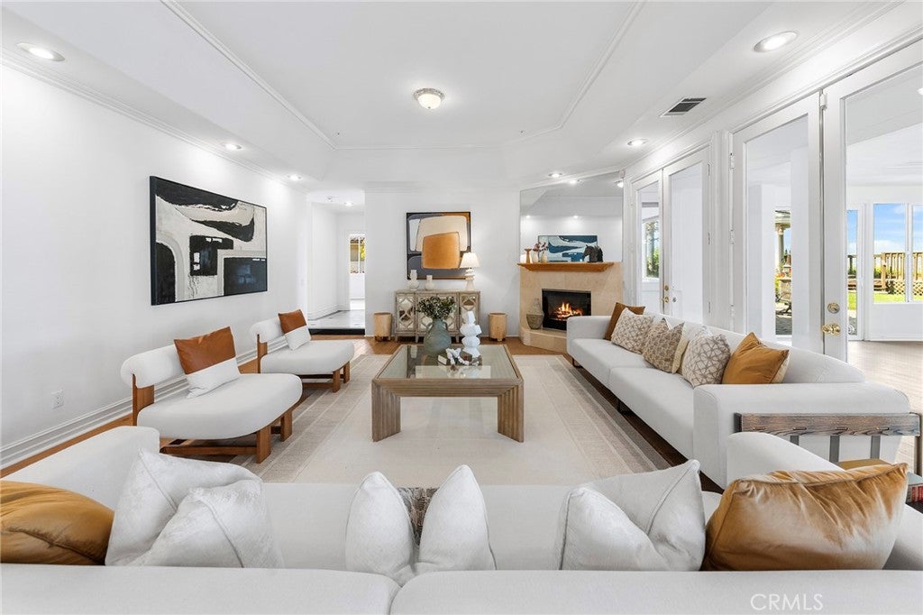 Chino Hills, California, 91709, United States, 5 Bedrooms Bedrooms, ,6 BathroomsBathrooms,Residential,Active,1986872