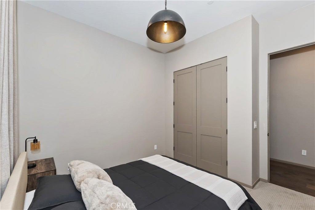 Lake Arrowhead, California, 92352, United States, 3 Bedrooms Bedrooms, ,3 BathroomsBathrooms,Residential,Active,1972160