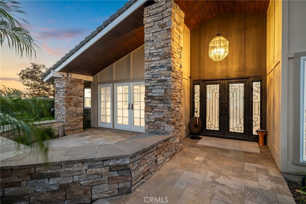 La Verne, California, 91750, United States, 3 Bedrooms Bedrooms, ,3 BathroomsBathrooms,Residential,Active,1963390