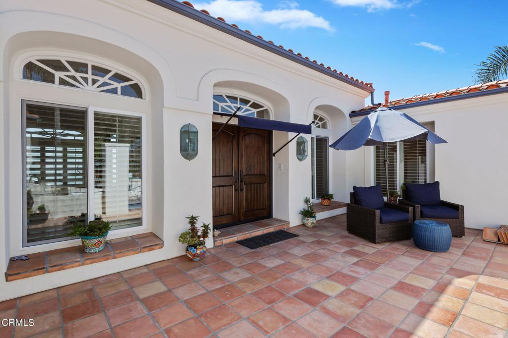 Ventura, California, 93001, United States, ,4 BathroomsBathrooms,Residential,Active,1853317
