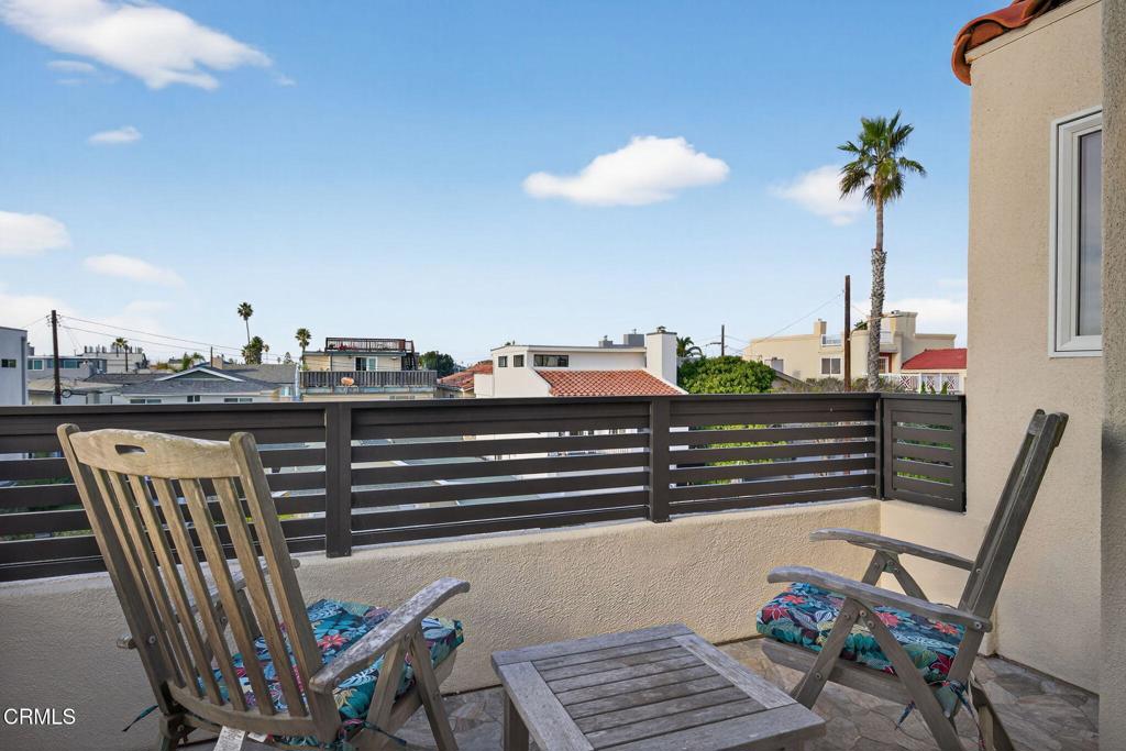 Oxnard, California, 93035, United States, 3 Bedrooms Bedrooms, ,3 BathroomsBathrooms,Residential,Active,2001363