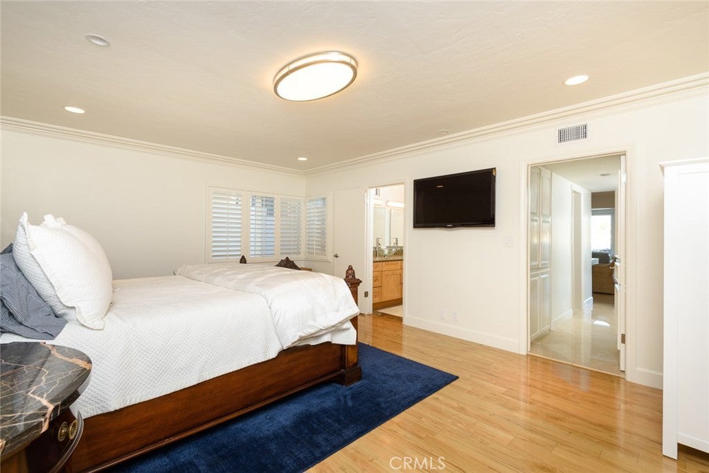 Newport Beach, California, 92663, United States, ,5 BathroomsBathrooms,Residential,Active,1762822