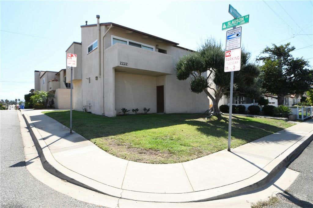 2222 HARRIMAN LN APT 1, REDONDO BEACH, CA 90278, photo 1 of 14