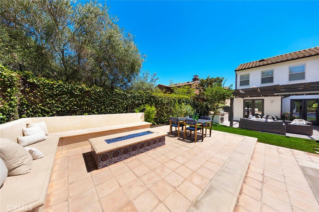 San Clemente, California, 92673, United States, 6 Bedrooms Bedrooms, ,5 BathroomsBathrooms,Residential,Active,1922275