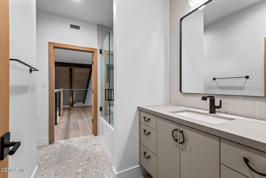 Westlake Village, California, 91362, United States, 5 Bedrooms Bedrooms, ,7 BathroomsBathrooms,Residential,Active,1985560