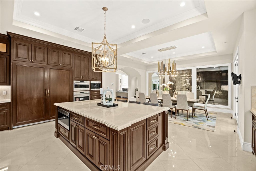 Arcadia, California, 91007, United States, 6 Bedrooms Bedrooms, ,7 BathroomsBathrooms,Residential,Pending,1898195