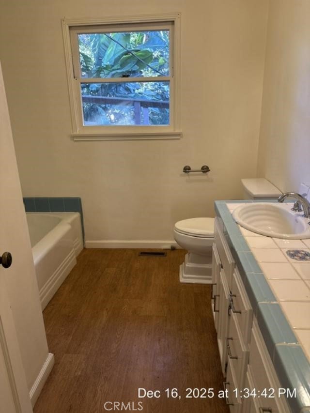 Pomona, California, 91768, United States, 3 Bedrooms Bedrooms, ,2 BathroomsBathrooms,Residential,Active,2010148