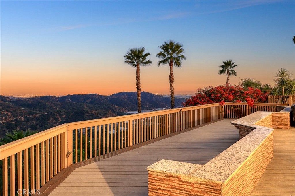Arcadia, California, 91006, United States, 7 Bedrooms Bedrooms, ,8 BathroomsBathrooms,Residential,Active,1914824