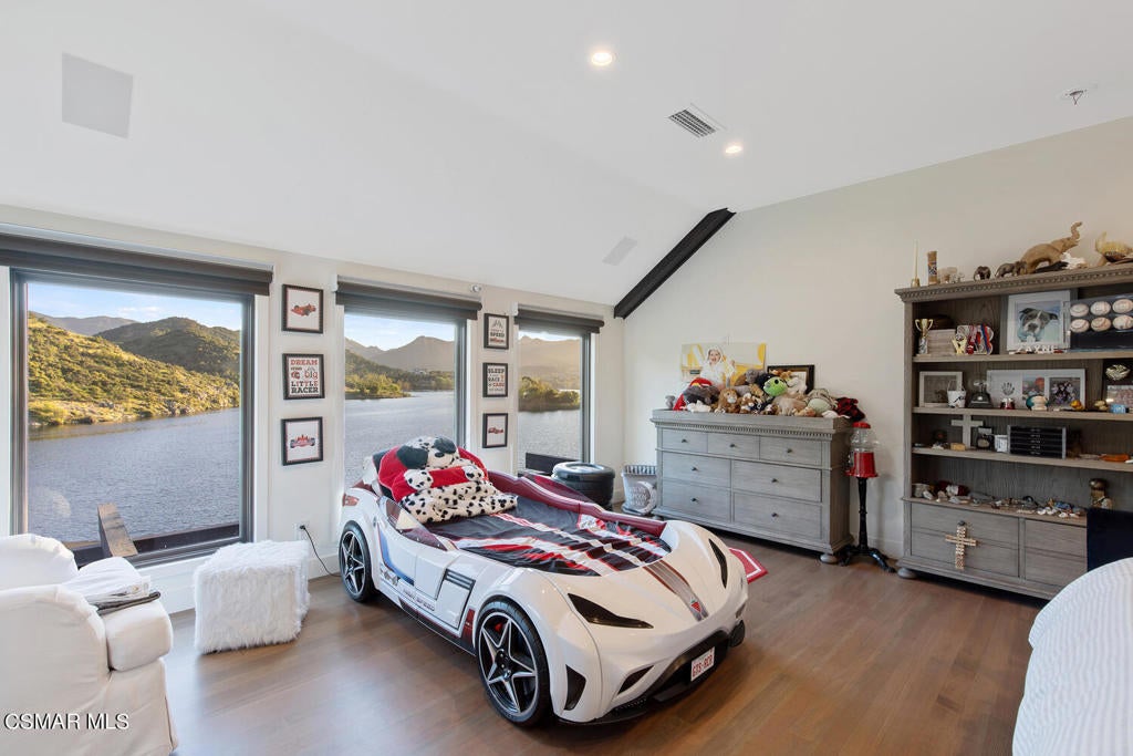 Lake Sherwood, California, 91361, United States, ,4 BathroomsBathrooms,Residential,Active,1820410