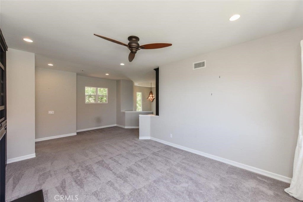 Newport Coast, California, 92657, United States, 3 Bedrooms Bedrooms, ,3 BathroomsBathrooms,Residential,Active,1926895