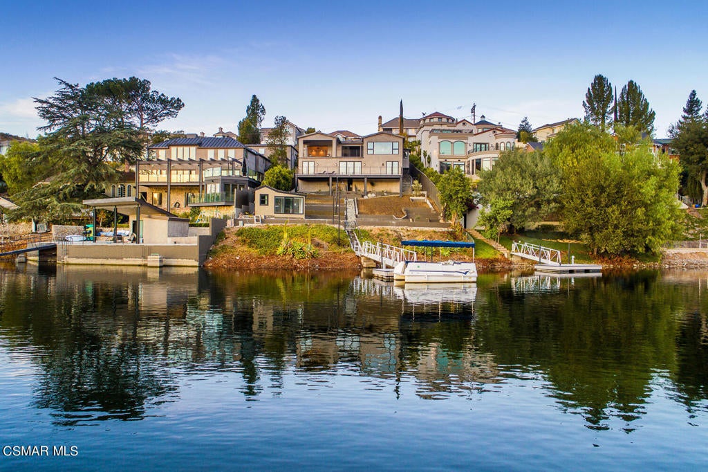 Lake Sherwood, California, 91361, United States, ,4 BathroomsBathrooms,Residential,Active,1820410