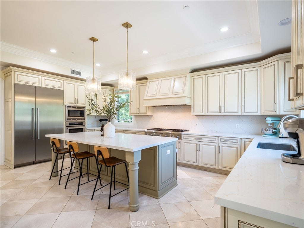 Arcadia, California, 91006, United States, 6 Bedrooms Bedrooms, ,7 BathroomsBathrooms,Residential,Active,1936439