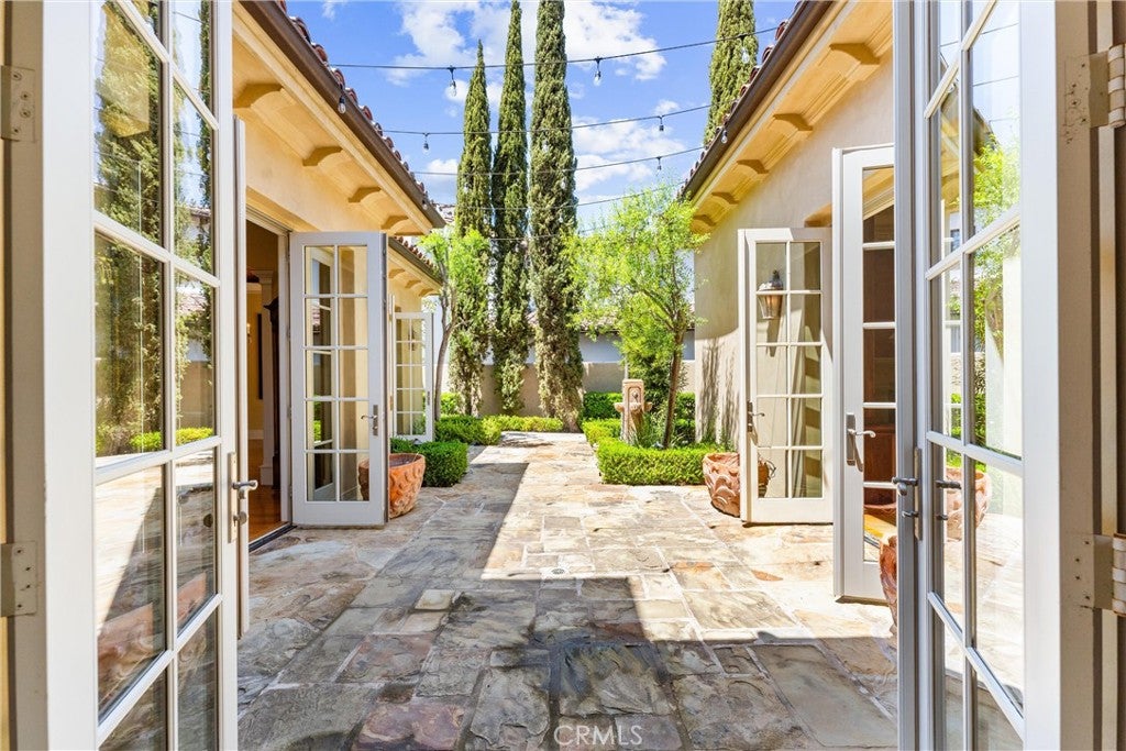 Ladera Ranch, California, 92694, United States, 5 Bedrooms Bedrooms, ,6 BathroomsBathrooms,Residential,Active,1798097