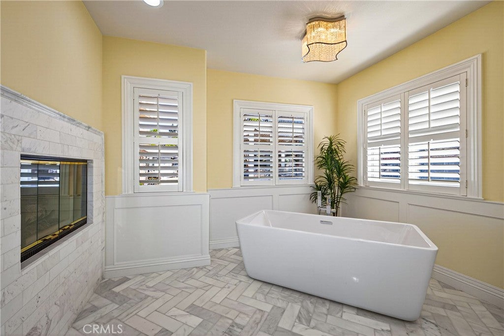 Redlands, California, 92373, United States, 4 Bedrooms Bedrooms, ,4 BathroomsBathrooms,Residential,Active,2022325