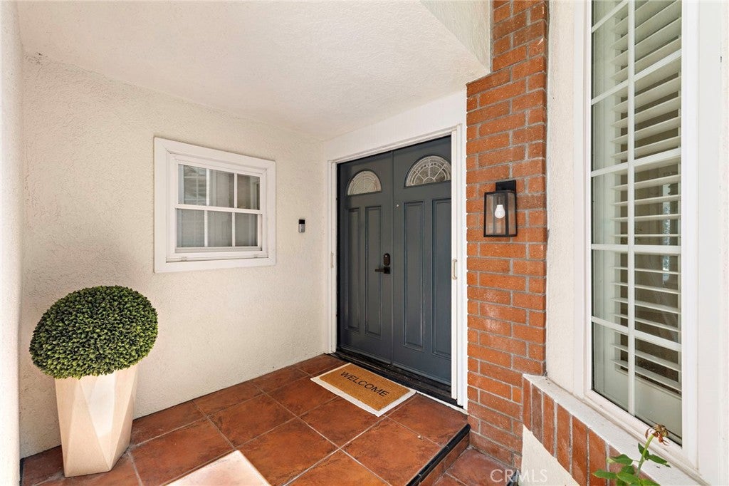 Laguna Niguel, California, 92677, United States, 4 Bedrooms Bedrooms, ,3 BathroomsBathrooms,Residential,Active,1986875