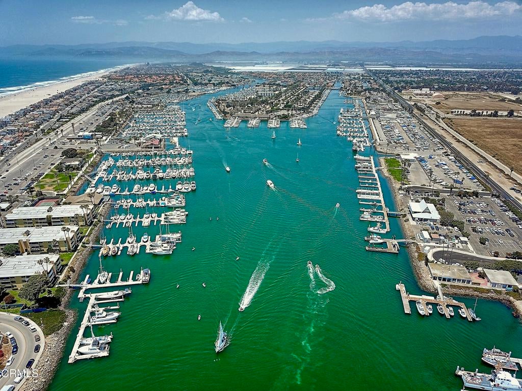 Oxnard, California, 93035, United States, 2 Bedrooms Bedrooms, ,2 BathroomsBathrooms,Residential,Active,1990634