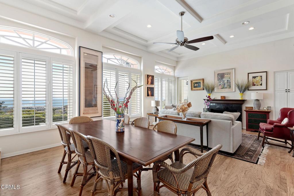 Ventura, California, 93001, United States, ,4 BathroomsBathrooms,Residential,Active,1853317