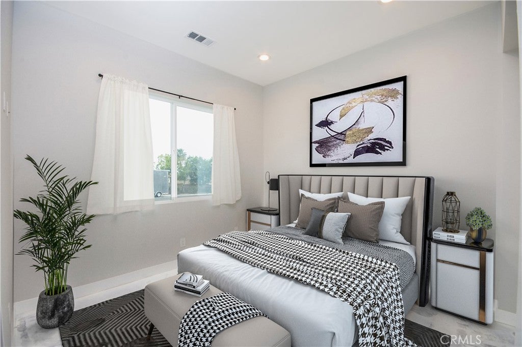 Corona, California, 92881, United States, 8 Bedrooms Bedrooms, ,9 BathroomsBathrooms,Residential,Active,1902941