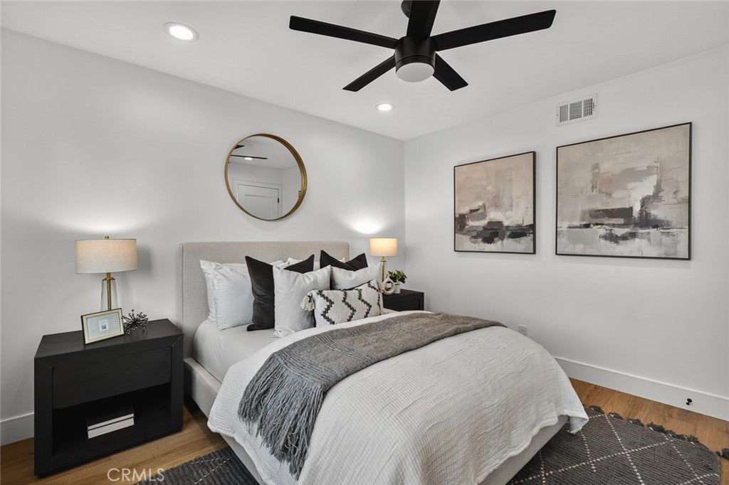 Anaheim, California, 92807, United States, 4 Bedrooms Bedrooms, ,3 BathroomsBathrooms,Residential,Active,1990042