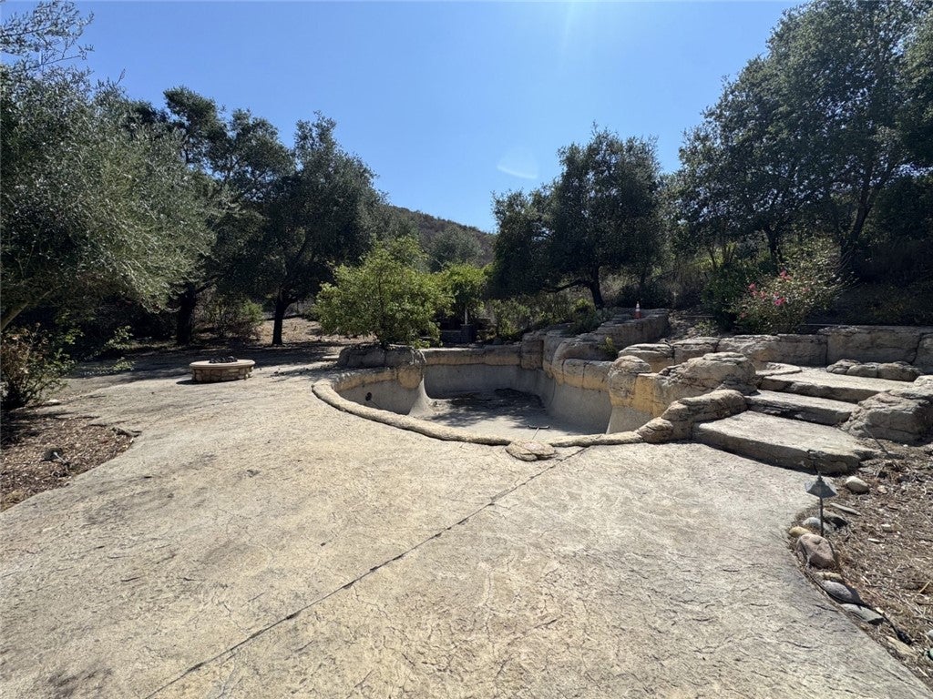 Trabuco Canyon, California, 92679, United States, 6 Bedrooms Bedrooms, ,7 BathroomsBathrooms,Residential,Active,1998764