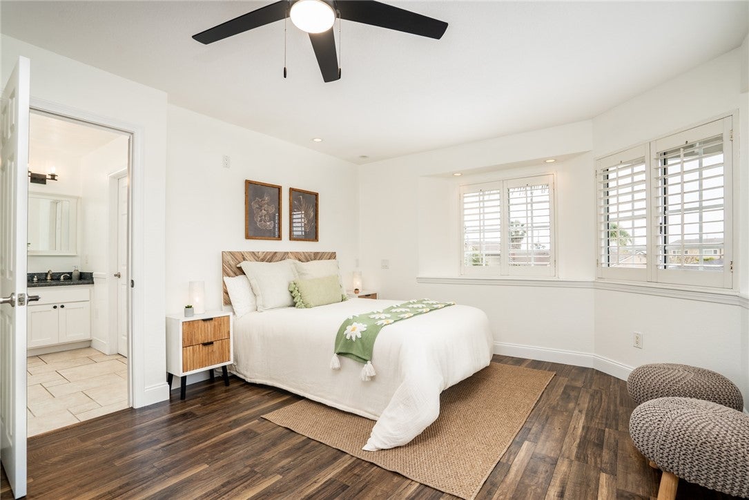 Huntington Beach, California, 92647, United States, 4 Bedrooms Bedrooms, ,3 BathroomsBathrooms,Residential,Active,2037145