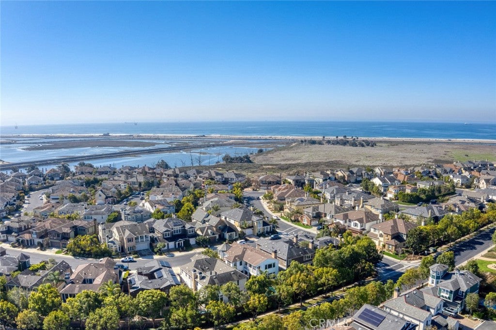 Huntington Beach, California, 92649, United States, 4 Bedrooms Bedrooms, ,4 BathroomsBathrooms,Residential,Active,1780402