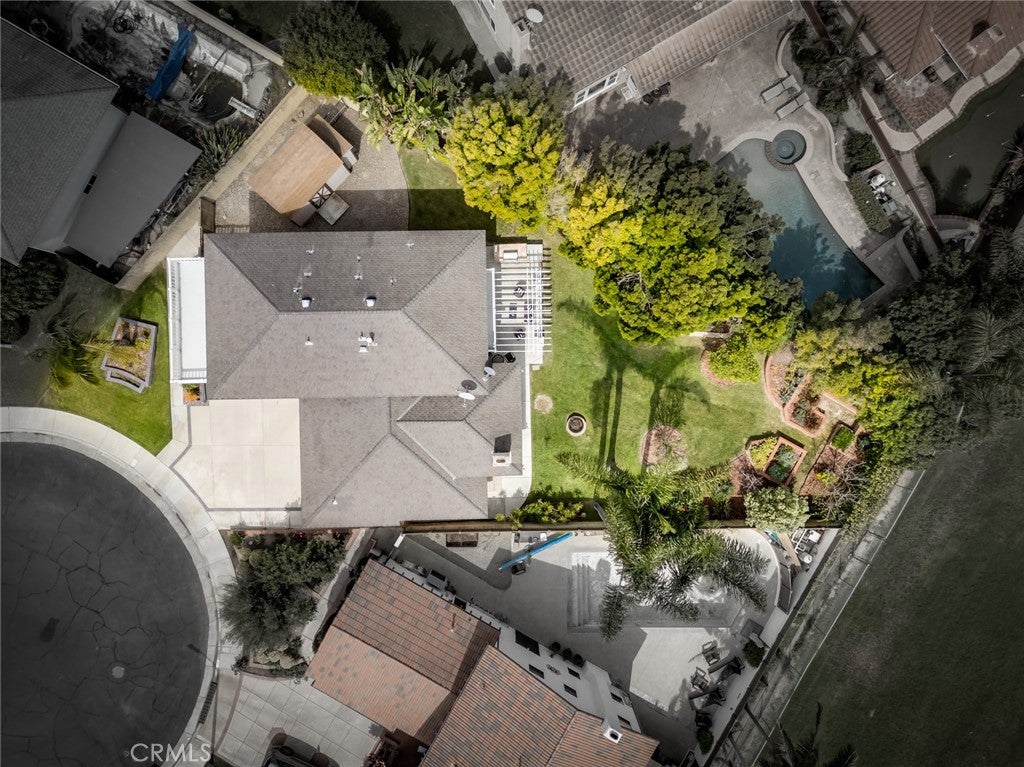 Huntington Beach, California, 92647, United States, 4 Bedrooms Bedrooms, ,3 BathroomsBathrooms,Residential,Active,2030516