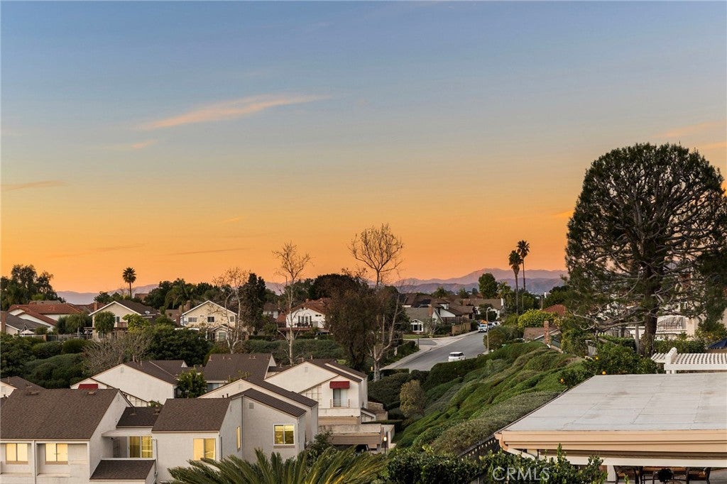 Laguna Niguel, California, 92677, United States, 5 Bedrooms Bedrooms, ,4 BathroomsBathrooms,Residential,Active,2010144