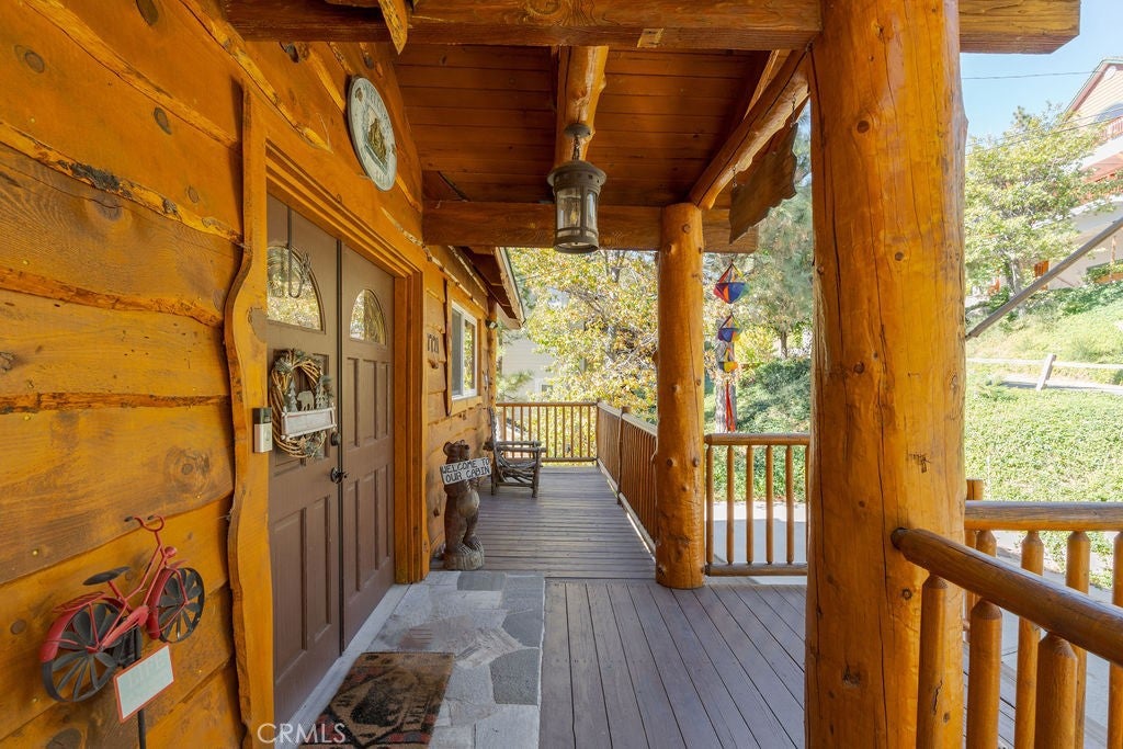 Lake Arrowhead, California, 92352, United States, 3 Bedrooms Bedrooms, ,3 BathroomsBathrooms,Residential,Active,1952988