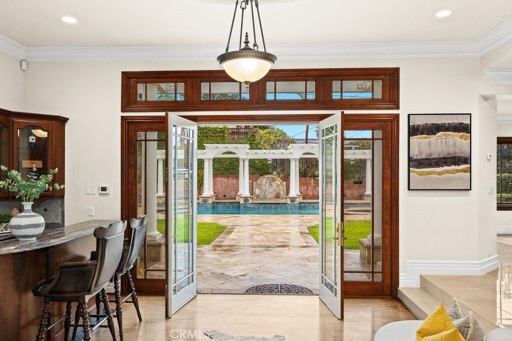 Arcadia, California, 91006, United States, 4 Bedrooms Bedrooms, ,4 BathroomsBathrooms,Residential,Active,2009162