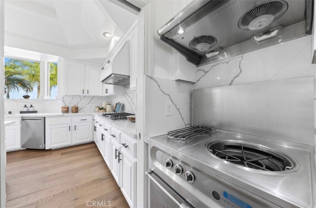 Chino Hills, California, 91709, United States, 5 Bedrooms Bedrooms, ,6 BathroomsBathrooms,Residential,Active,1986872