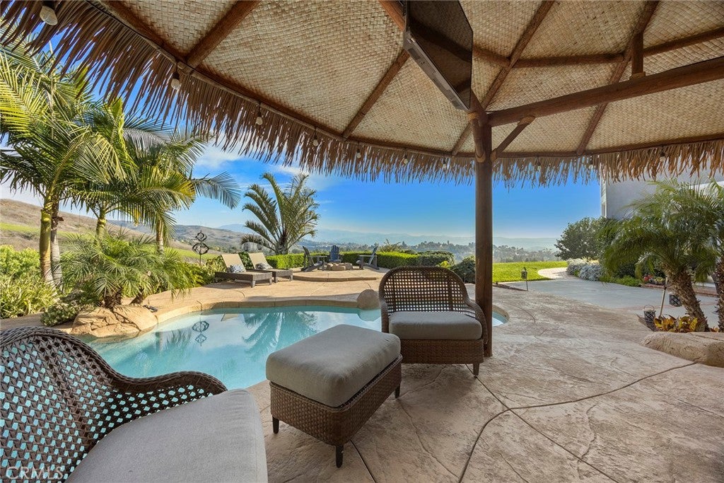 Yorba Linda, California, 92886, United States, 5 Bedrooms Bedrooms, ,3 BathroomsBathrooms,Residential,Active,2007661