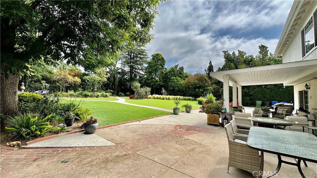 Porter Ranch, California, 91326, United States, 4 Bedrooms Bedrooms, ,3 BathroomsBathrooms,Residential,Active,1914580