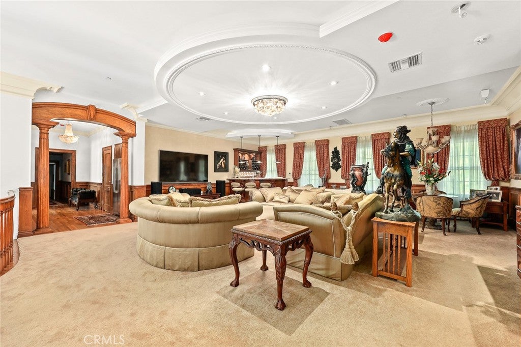 San Marino, California, 91108, United States, 6 Bedrooms Bedrooms, ,6 BathroomsBathrooms,Residential,Active,2008270