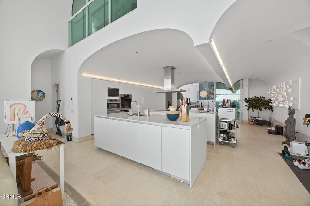 Oxnard, California, 93035, United States, 4 Bedrooms Bedrooms, ,5 BathroomsBathrooms,Residential,Active,1904736