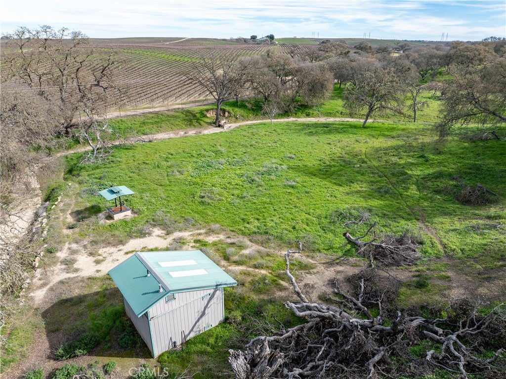 Paso Robles, California, 93446, United States, 7 Bedrooms Bedrooms, ,5 BathroomsBathrooms,Residential,Active,2012901
