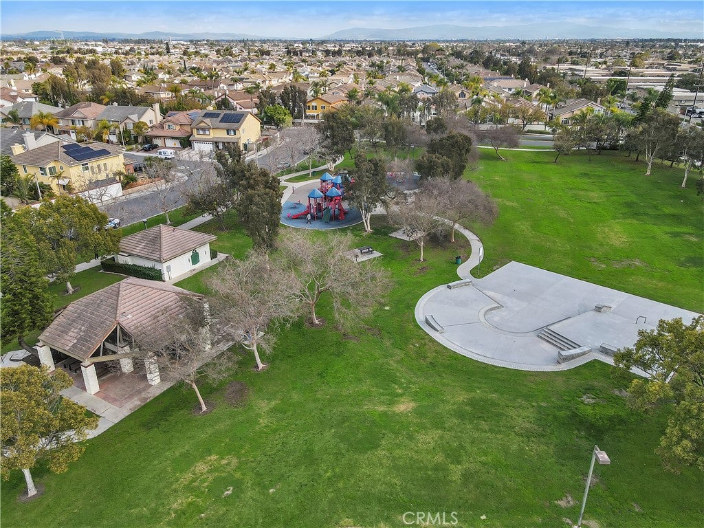 Cypress, California, 90630, United States, 4 Bedrooms Bedrooms, ,4 BathroomsBathrooms,Residential,Active,1945840