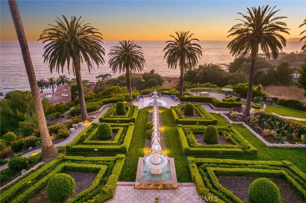 Rancho Palos Verdes, California, 90275, United States, 5 Bedrooms Bedrooms, ,9 BathroomsBathrooms,Residential,Active,1904146