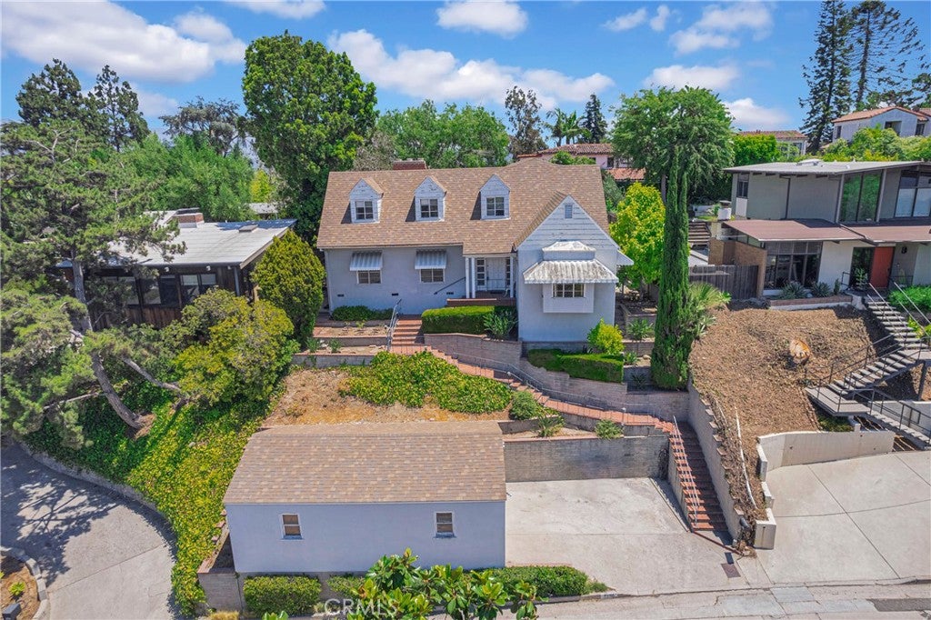 Los Angeles, California, 90039, United States, 4 Bedrooms Bedrooms, ,3 BathroomsBathrooms,Residential,Active,1892396